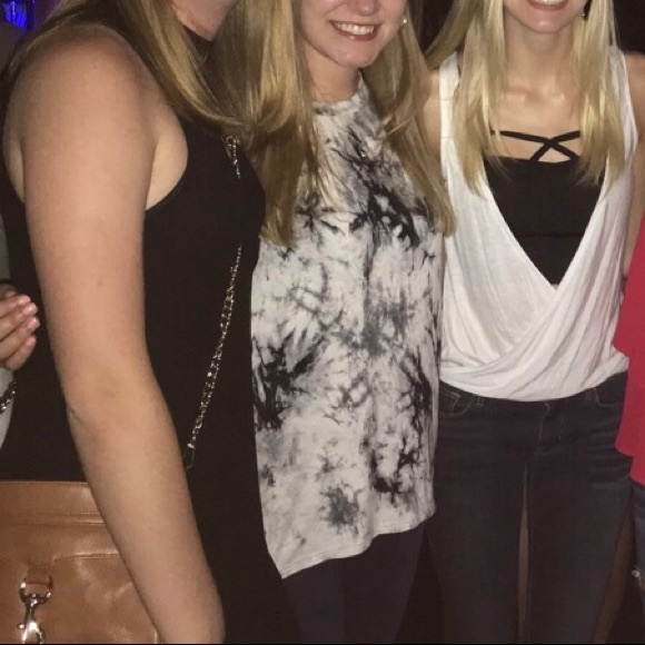 Tie dye sleeveless top - Picture 4 of 4